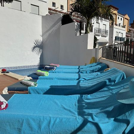 Spacious family villa Aljamar 8a Nerja Exteriör bild