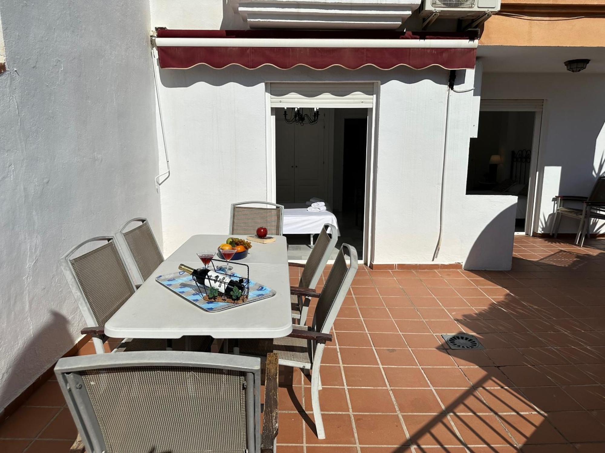 Spacious family villa Aljamar 8a Nerja Exteriör bild