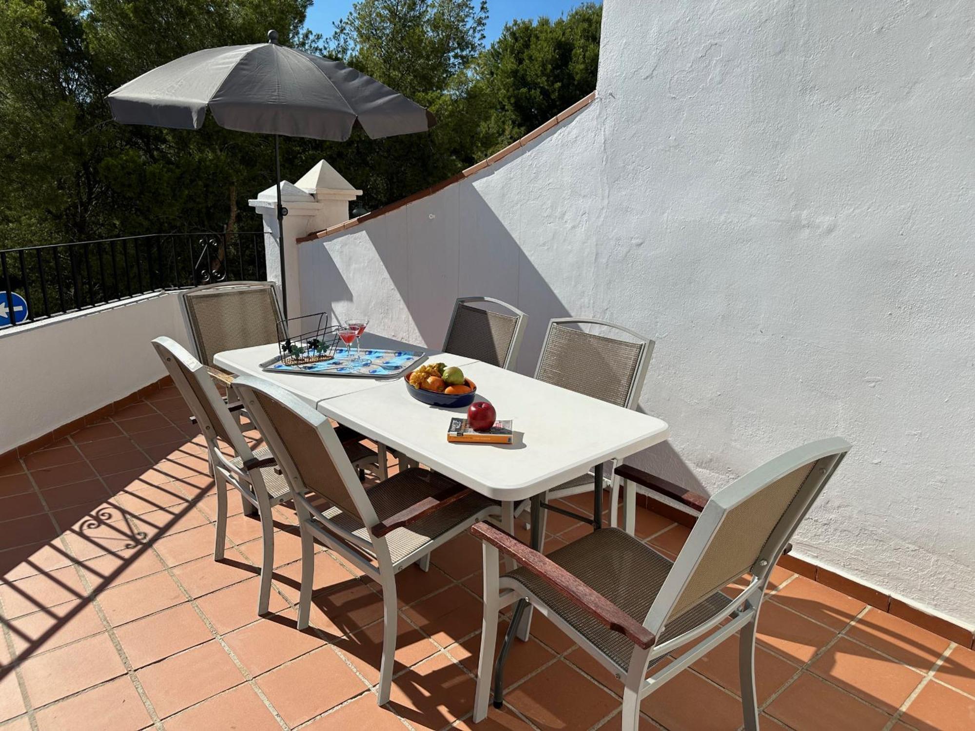 Spacious family villa Aljamar 8a Nerja Exteriör bild