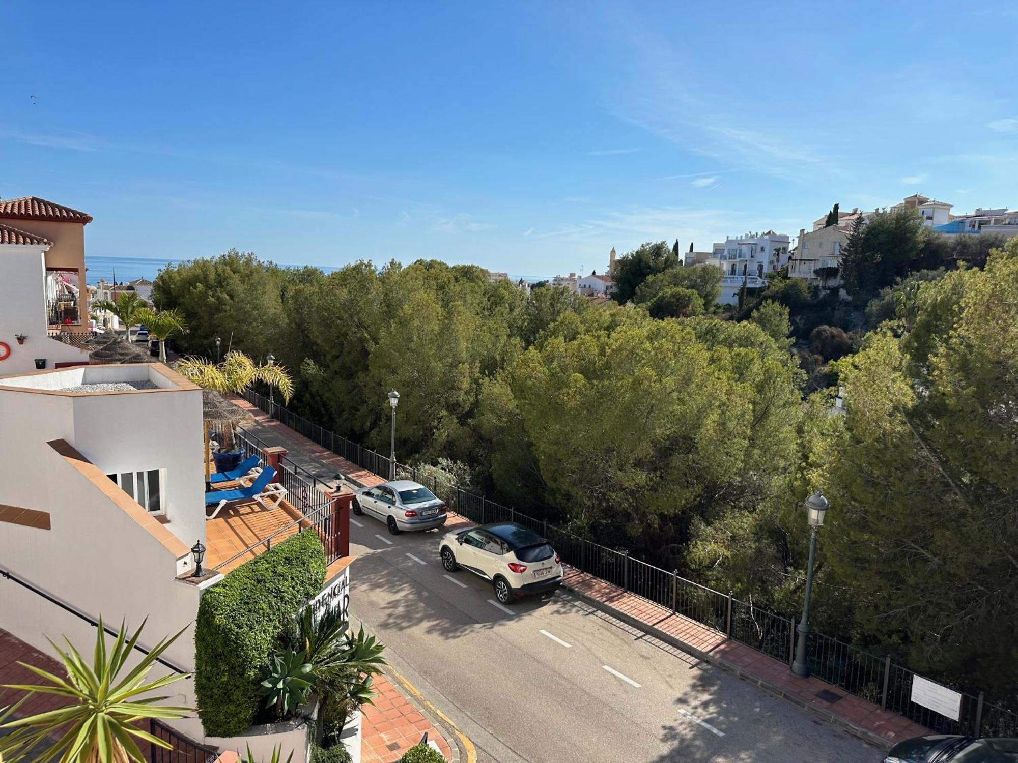 Spacious family villa Aljamar 8a Nerja Exteriör bild