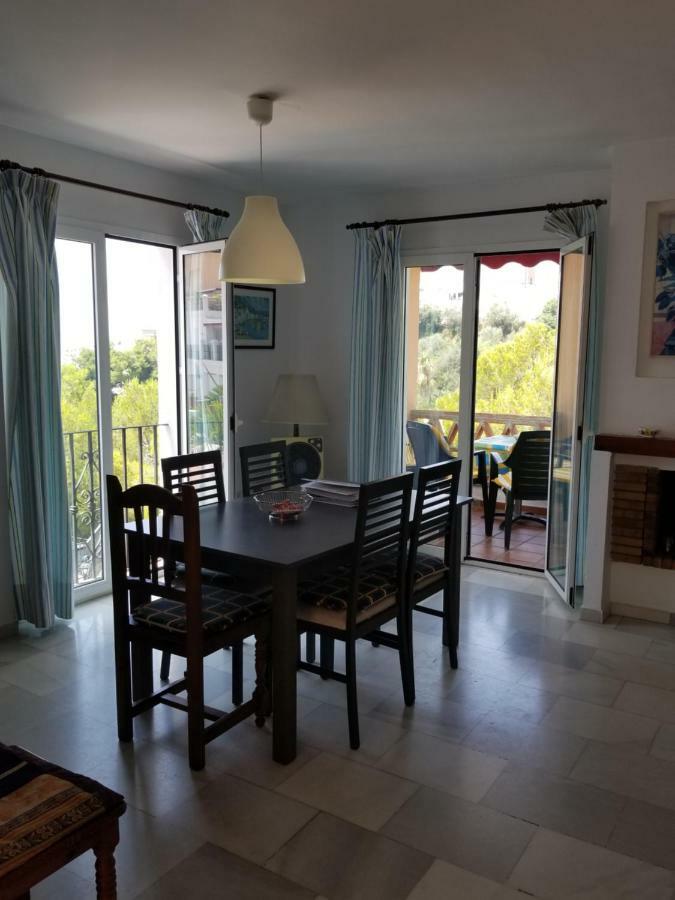 Spacious family villa Aljamar 8a Nerja Exteriör bild