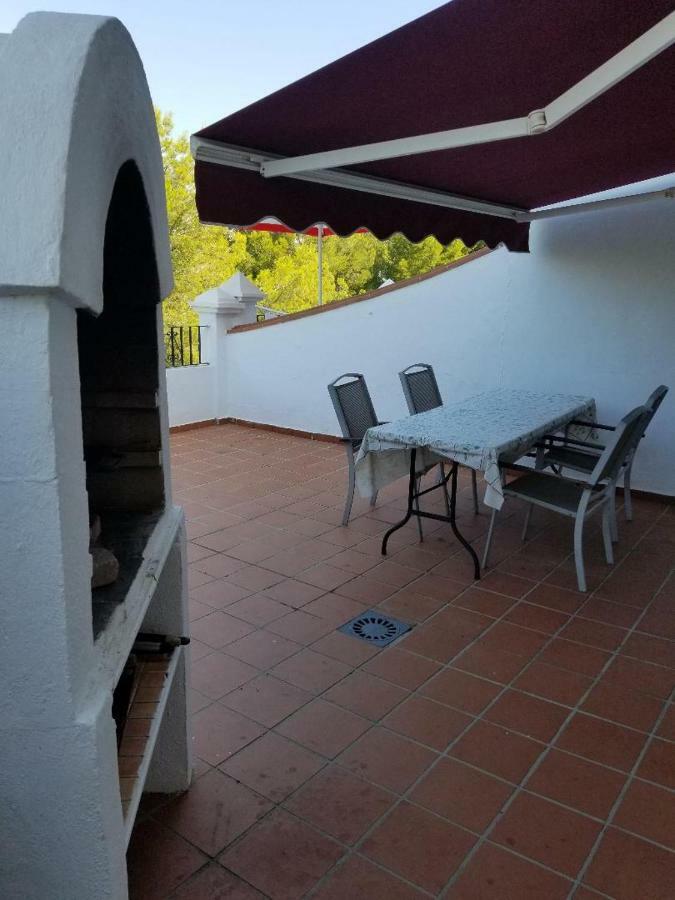 Spacious family villa Aljamar 8a Nerja Exteriör bild